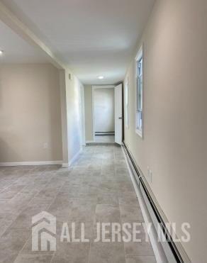 Building Photo - 321 Pershing Ave