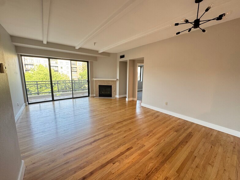 Living and Dining Room - 180 Cook St