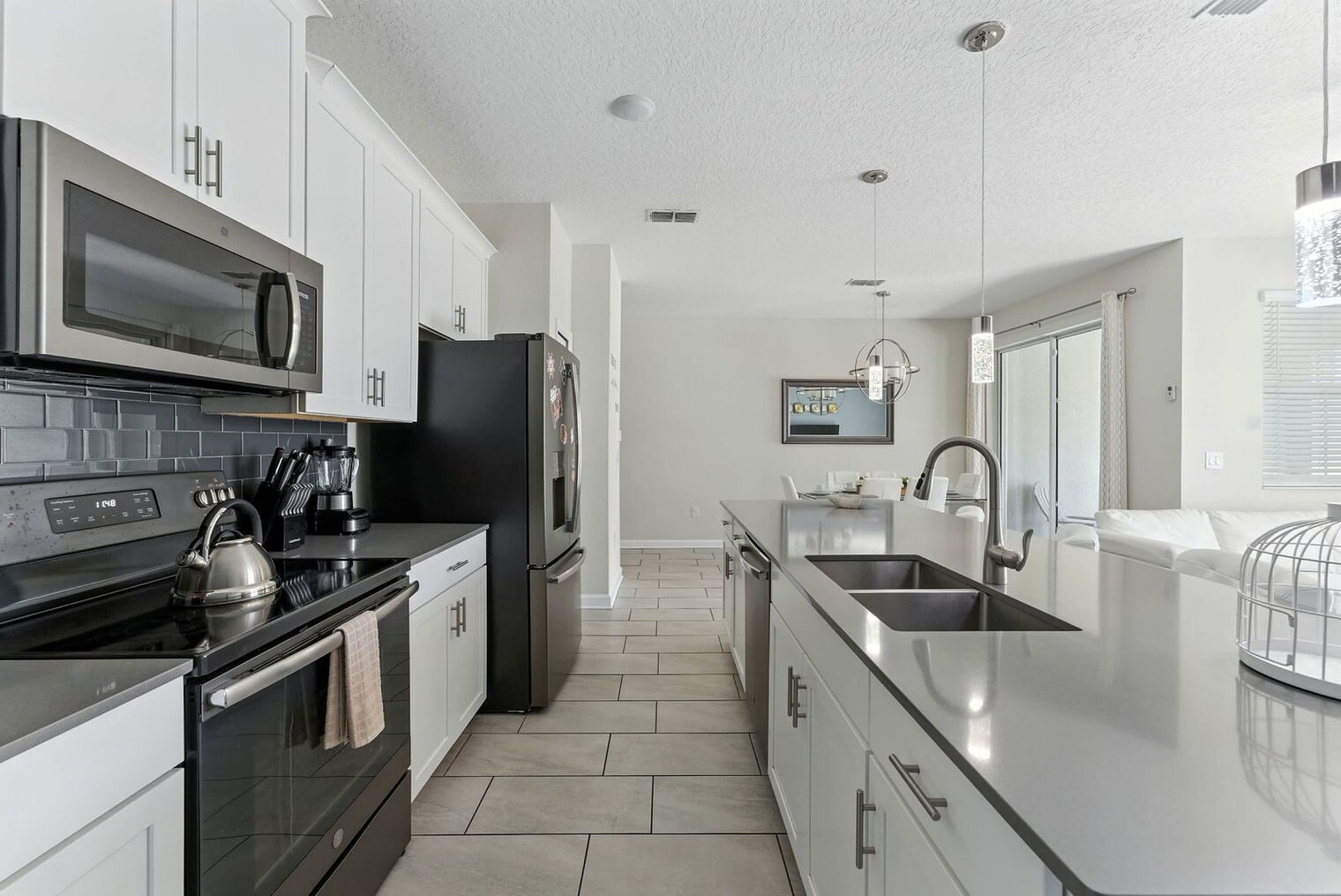 Building Photo - 4832 Dedication St