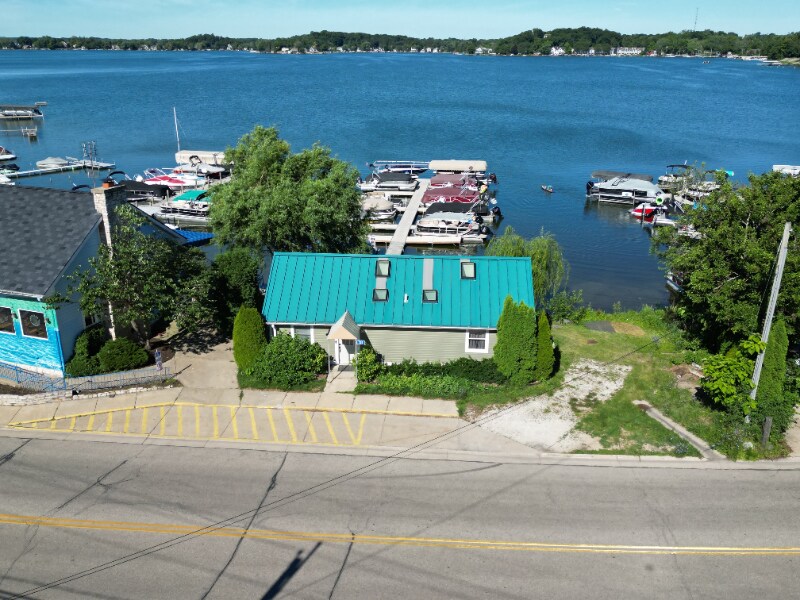 Building Photo - 503 Wilmot Ave