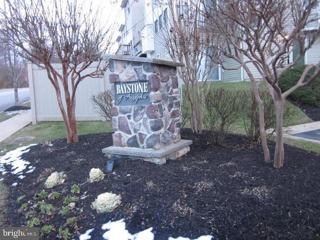 Building Photo - 635 Baystone Ct