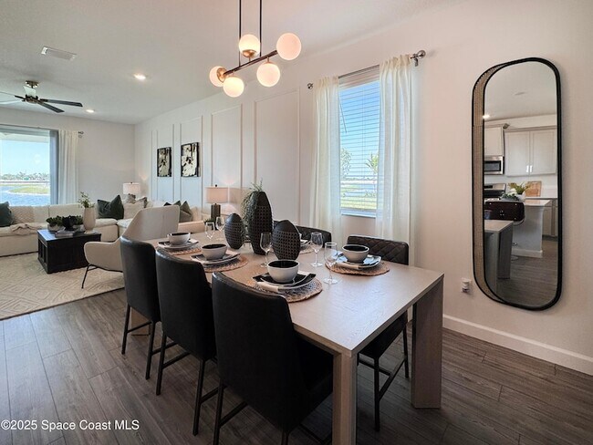 Building Photo - 1959 Croft Inlt Dr NW