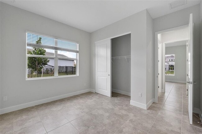 Building Photo - 5223 Liberty Ln