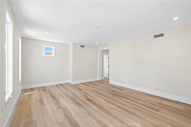 Building Photo - 22661 Sweet Meadow