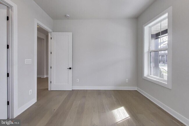 Building Photo - 6921 Renita Ln