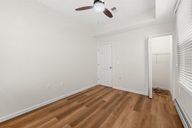 Building Photo - 11 Obrien Ct