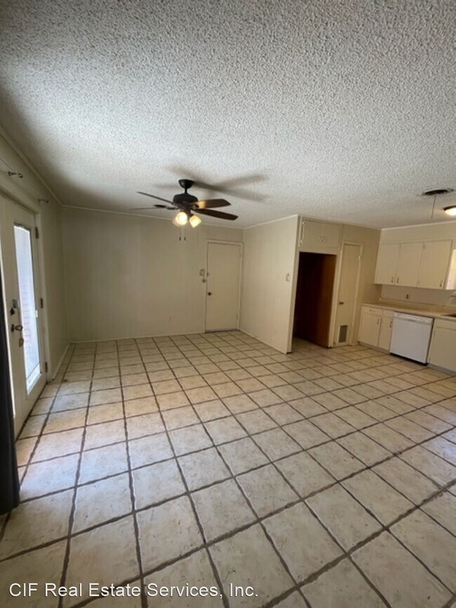 Building Photo - 3 br, 2 bath House - 1218 Parkdale Dr.