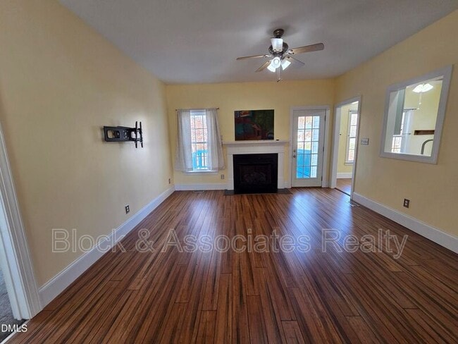 Building Photo - 143 Rawhide Dr