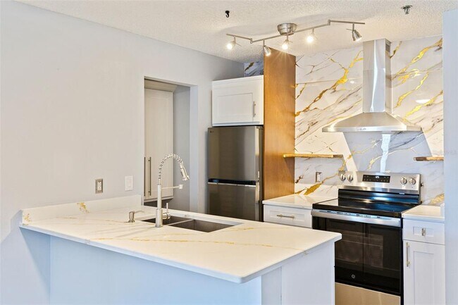 Building Photo - 11901 4th St N