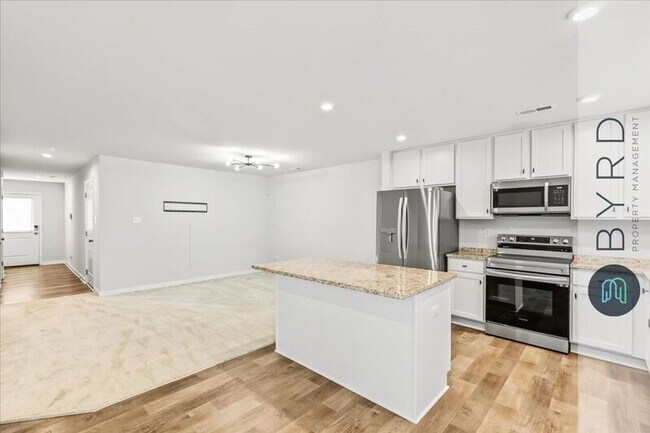 Building Photo - 3380 Dewsberry Ln