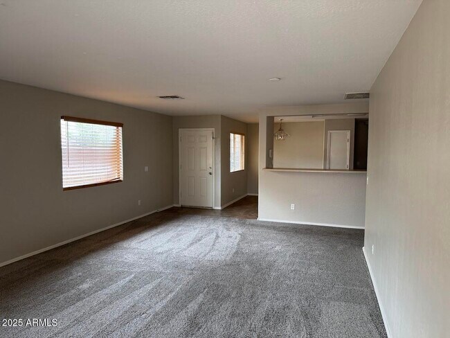 Building Photo - 3110 S 100th Ln