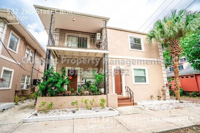 Building Photo - 537 2nd St N