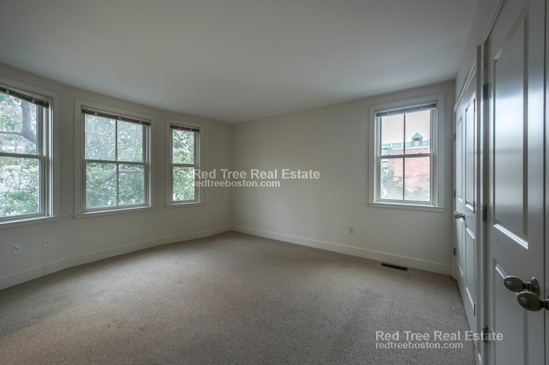 Building Photo - 110 Second St. Unit 109