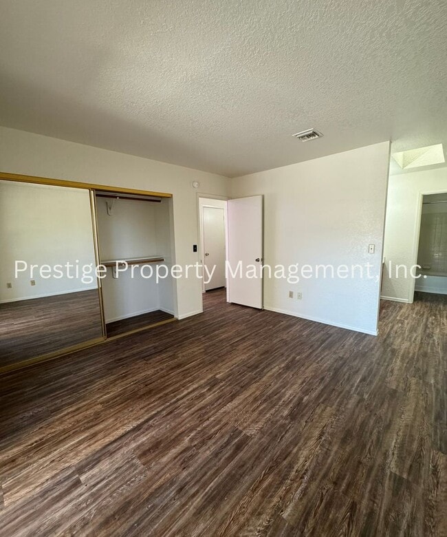 Building Photo - 3093 W Placita De La Roseta