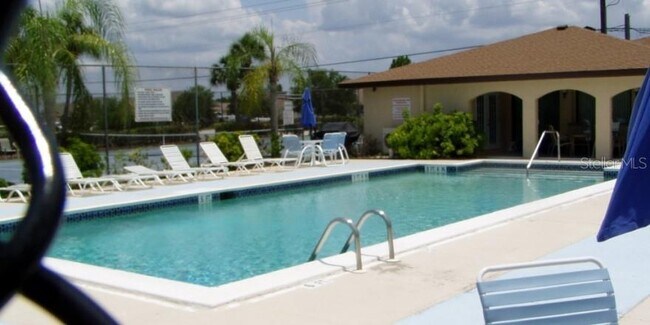 Building Photo - 25100 Sandhill Blvd