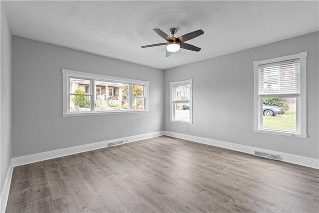 Building Photo - 616 Highland Ave