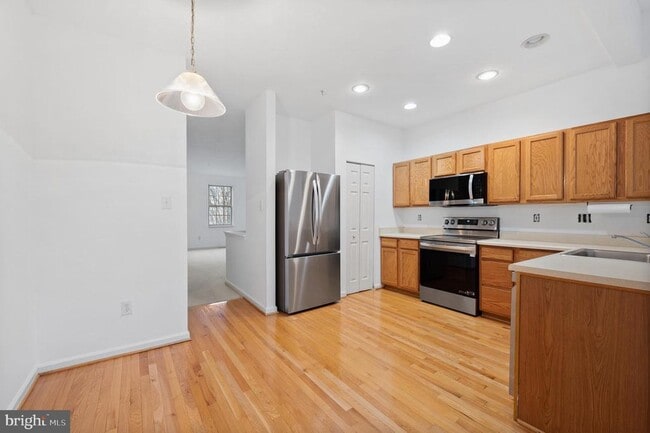 Building Photo - 206 Toddson Ln