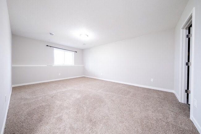 Building Photo - 14160 Addison Trl