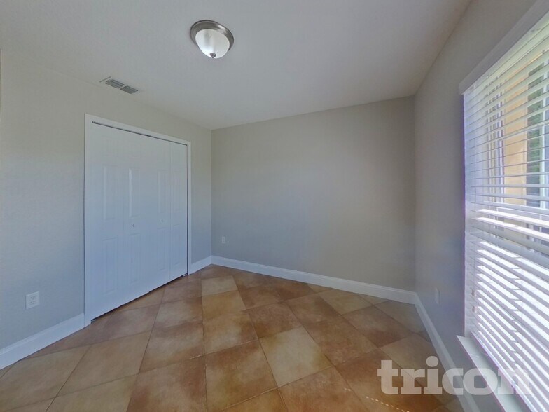 Building Photo - 20639 Macon Pkwy