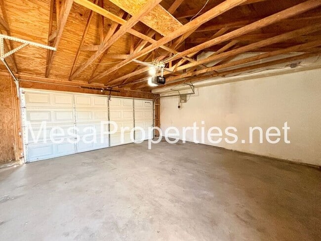 Building Photo - 21460 Laguna Rd