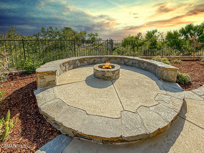 Building Photo - 2568 Picadilly Cir