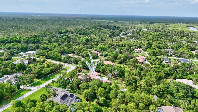 Building Photo - 7934 SE Country Estates Way