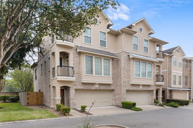 Building Photo - 7922 Stoneyway Dr
