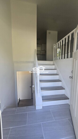 Building Photo - 5269 Long Green Ln