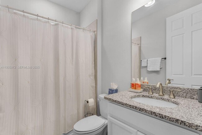 Building Photo - 425 Coral Reef Pl