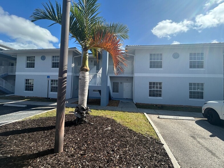 Building Photo - 8424 Bernwood Cove Loop