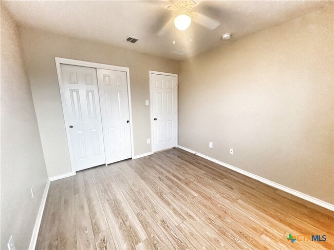 Building Photo - 525 Tom Kemp Dr