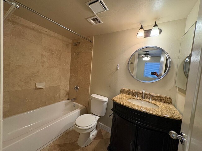 Building Photo - 3200 S Litzler Dr