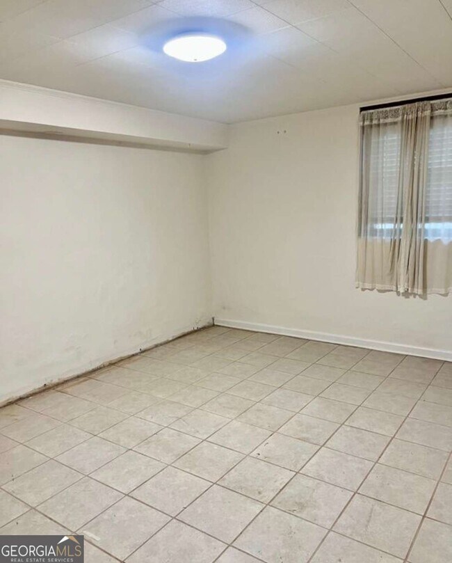 Building Photo - 2560 Wood Valley Dr