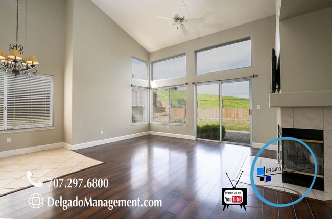 Building Photo - Benicia! Large 3 bd/2 bath