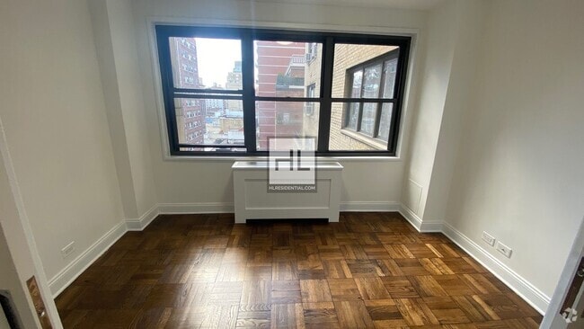 Building Photo - 96-95 5th Ave