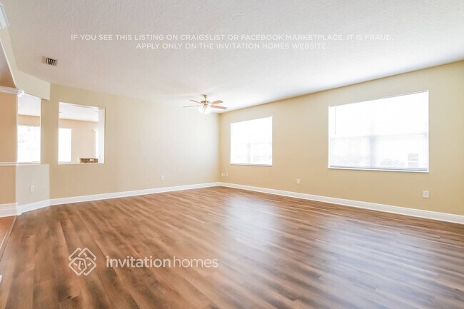 Building Photo - 2045 Touchwood Ct