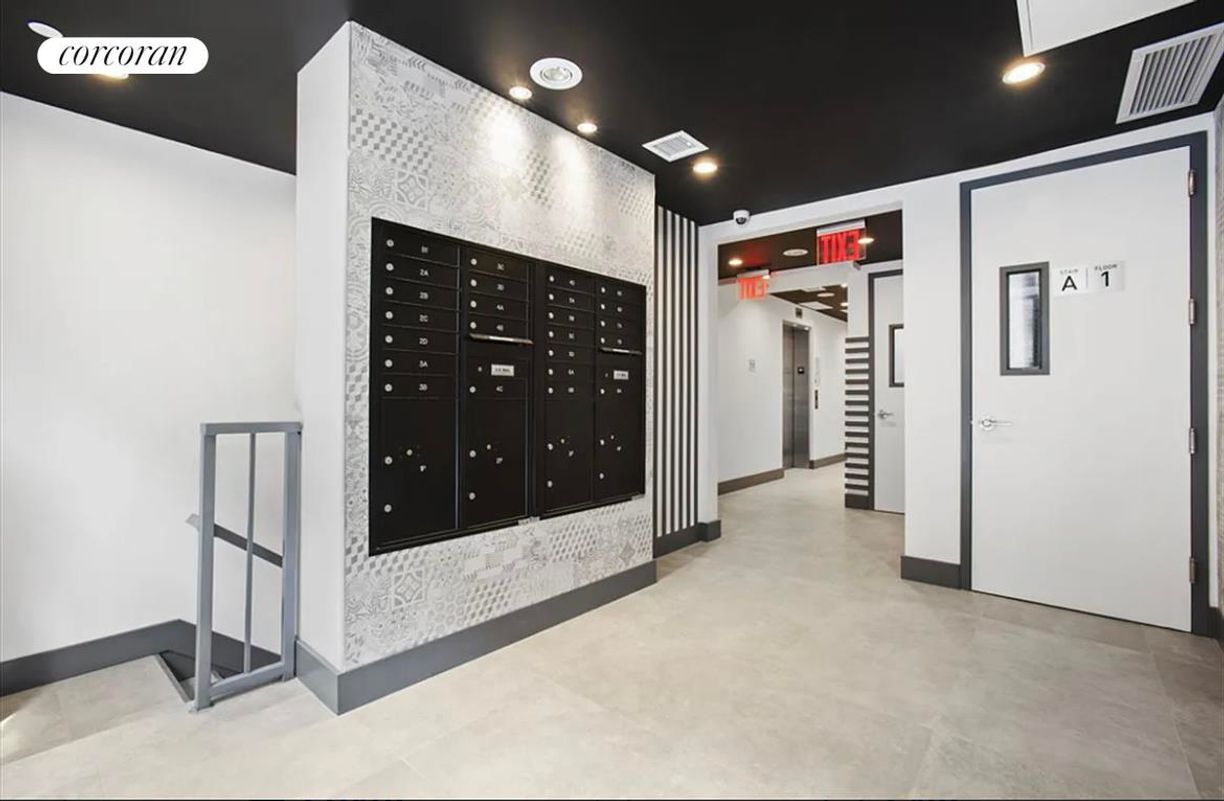 Building Photo - 517 W 134th St