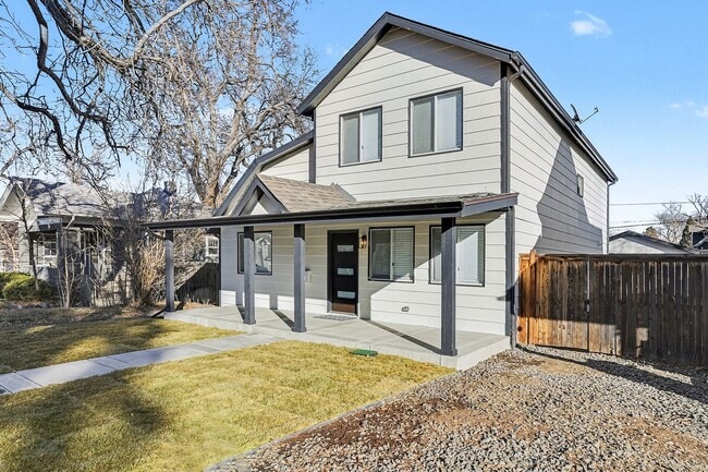 Building Photo - Remodeled 3-Bedroom Home with Private Yard & 2-Car Garage in Berkeley