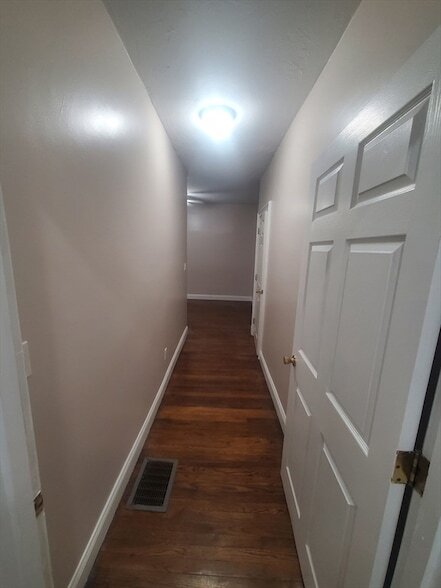 Building Photo - 854 Dorchester Ave