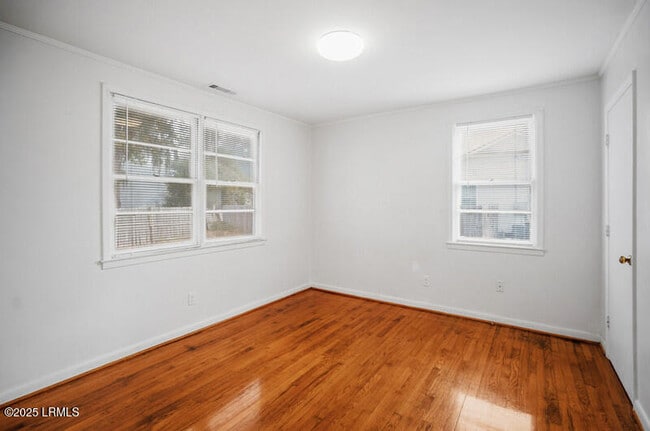 Building Photo - 1115 Emmons St