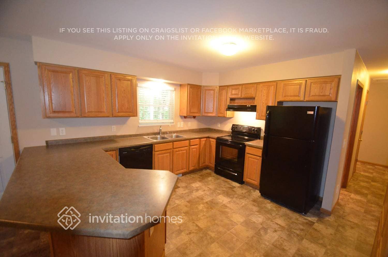 Building Photo - 7215 Thomas Ave S