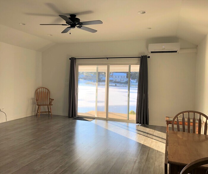 Building Photo - 63 Cottage Rd