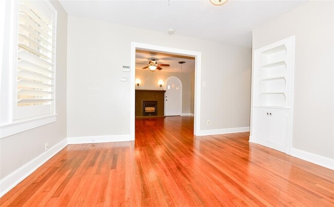 Building Photo - 3908 Becker Ave