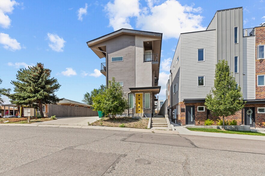 Building Photo - 3553 S Emerson St