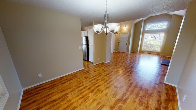 Building Photo - Tigard, Morning Hill - Summer Lake Neighborhood / Recently Updated, Pet Friendly