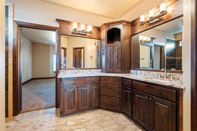 Building Photo - 11809 Dunbar Ct