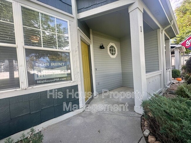 Building Photo - 6345 Chardonnay St
