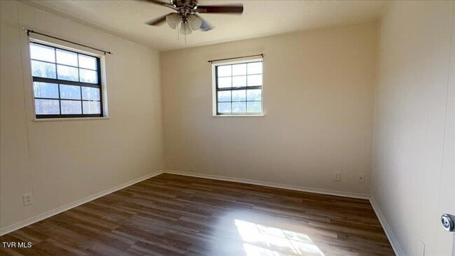 Building Photo - 241 Parker St