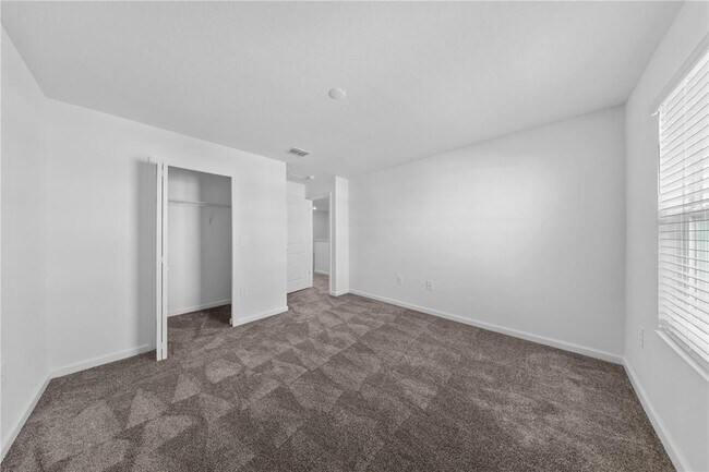 Building Photo - 15633 Water Spring Blvd