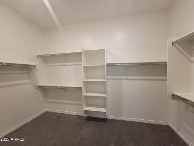 Building Photo - 240 E Shamrock Dr